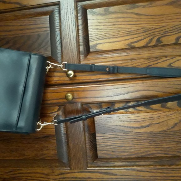 Michael Kors Purse - Picture 2 of 5
